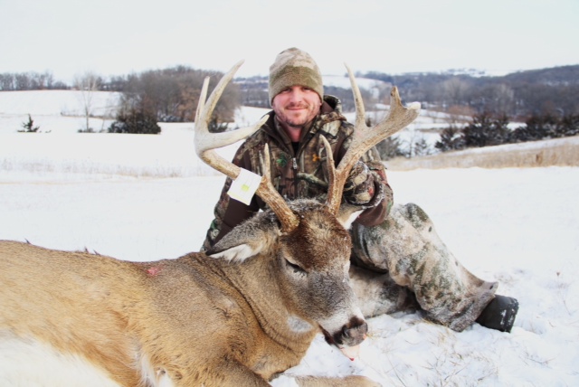 Whitetail buck 2014 hunting late season